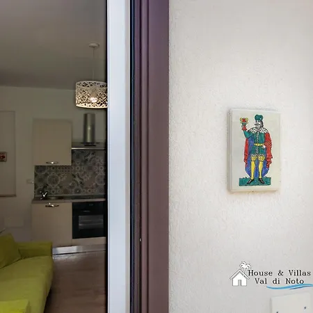 Donna Di Denari Appartement Noto